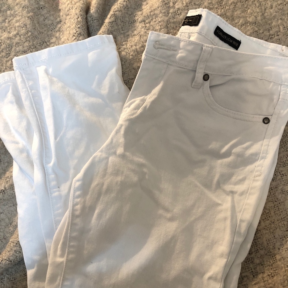 Jessica Simpson white skinny jeans